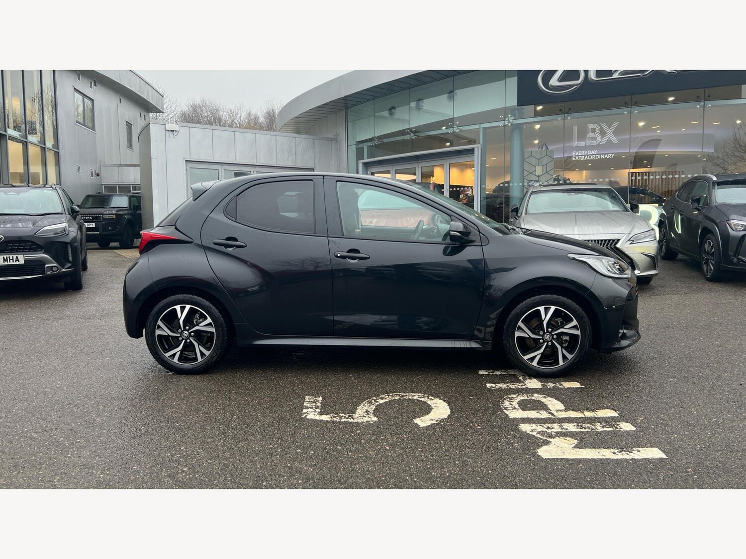 Used Toyota Yaris for sale - 77214854: Photo 18