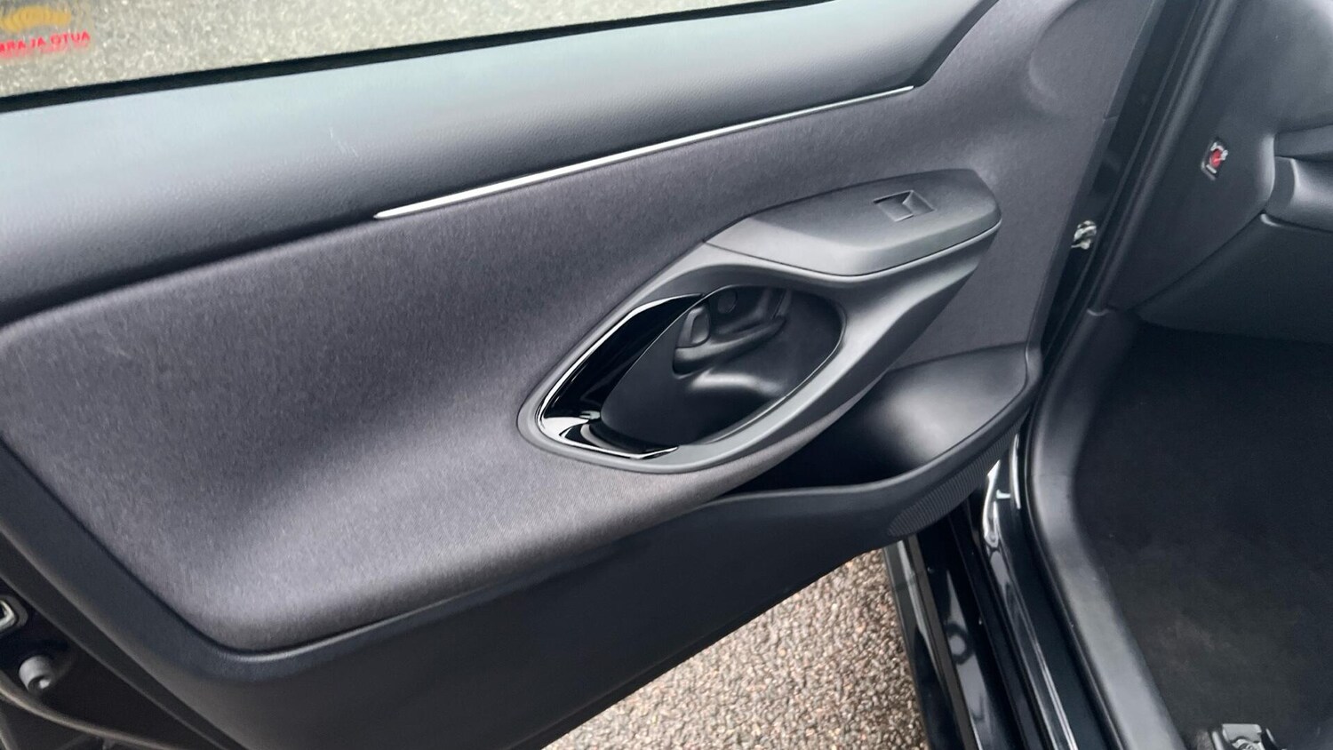 Used Toyota Yaris for sale - 77214854: Photo 34