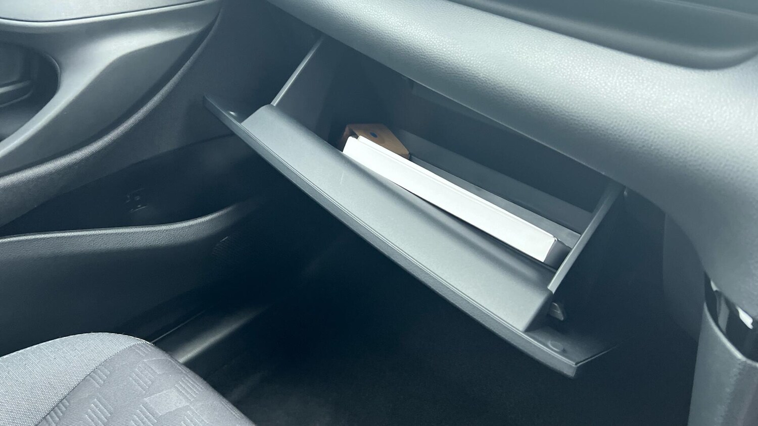 Used Toyota Yaris for sale - 77214854: Photo 35