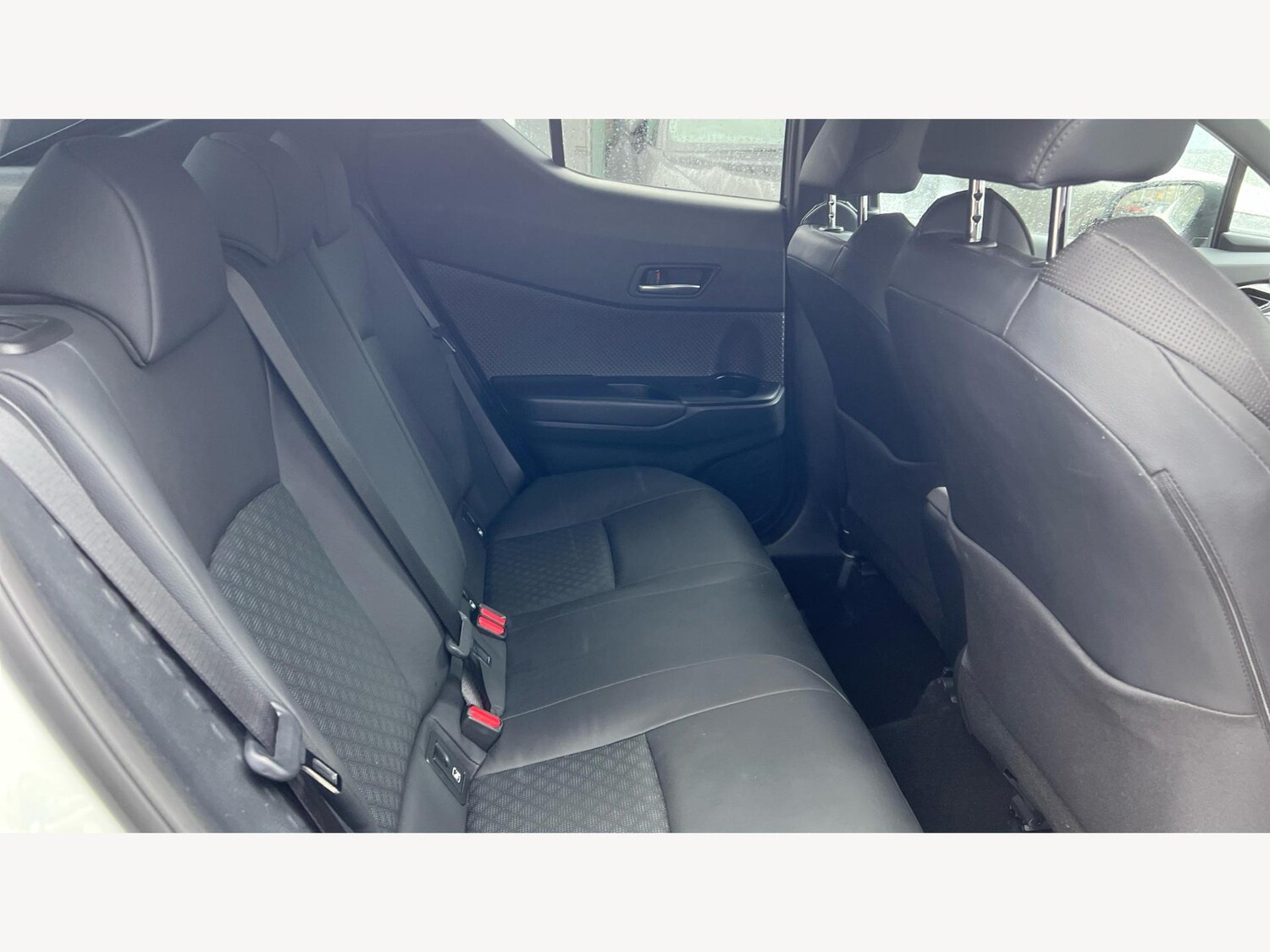 Used Toyota C-HR 2022 for sale - 77074647: Photo 14