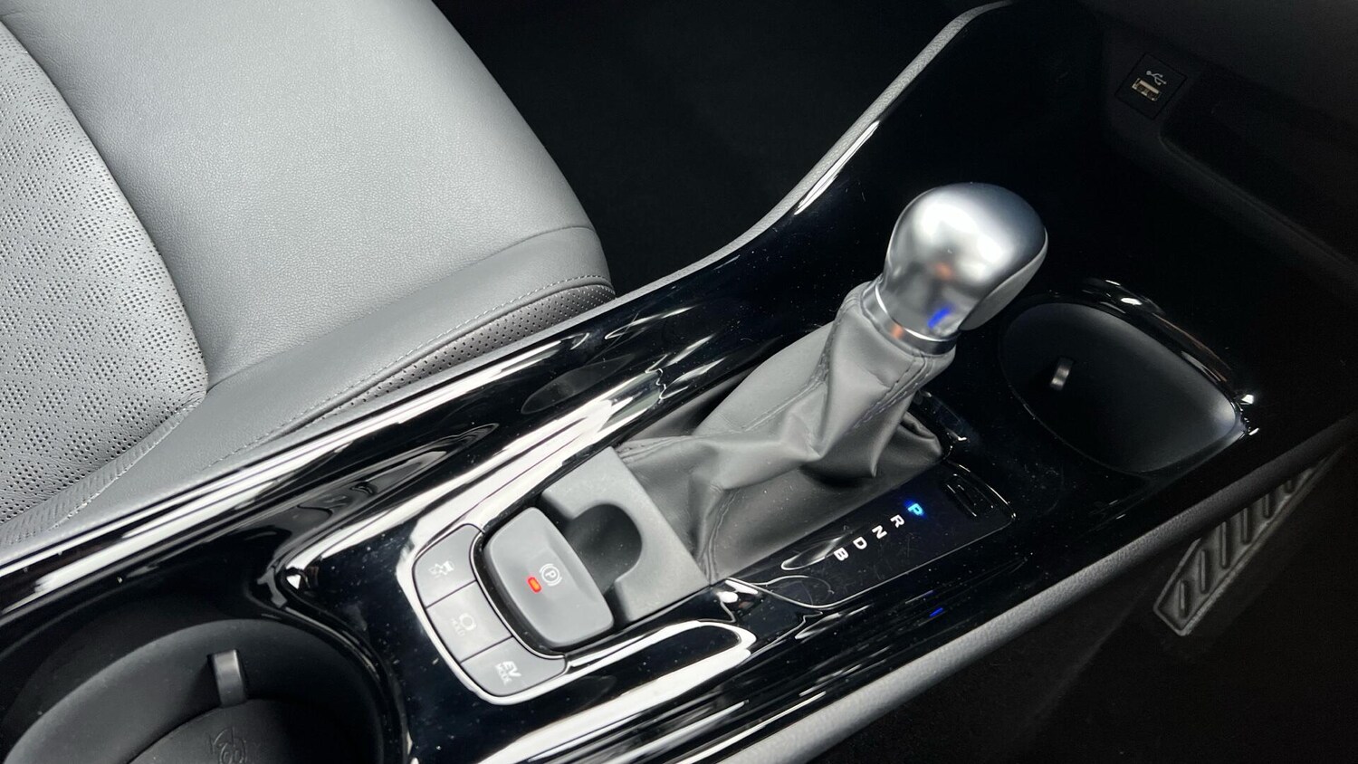 Used Toyota C-HR 2022 for sale - 77074647: Photo 38