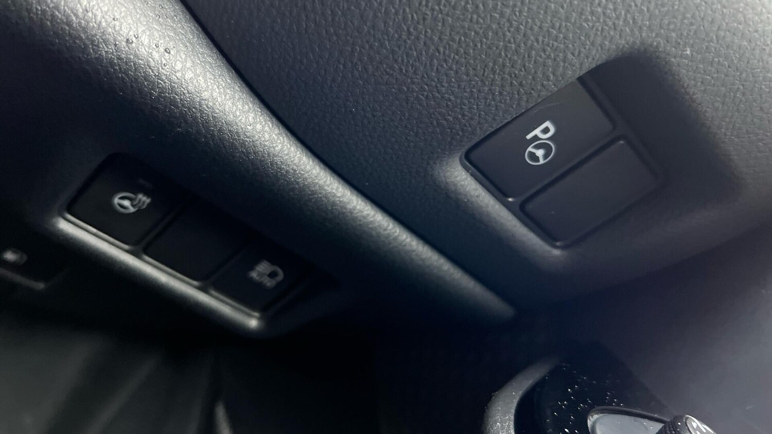 Used Toyota C-HR 2022 for sale - 77074647: Photo 41