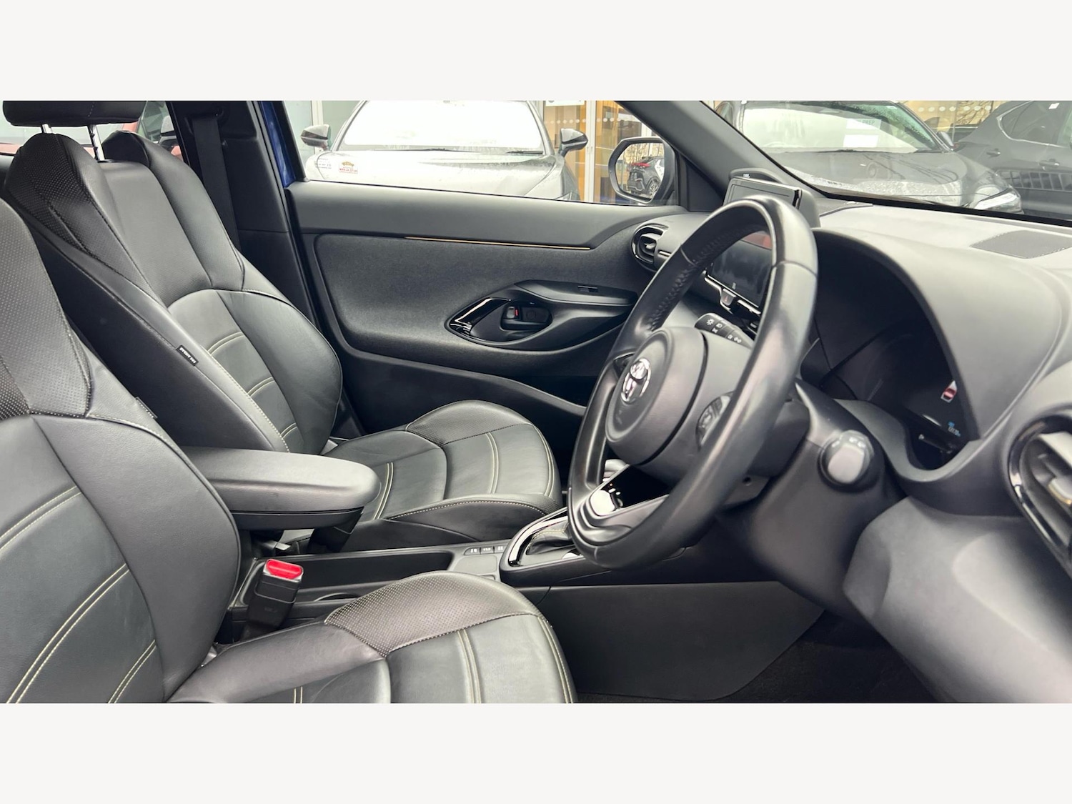 Used Toyota Yaris Cross 2022 for sale - 76666878: Photo 13