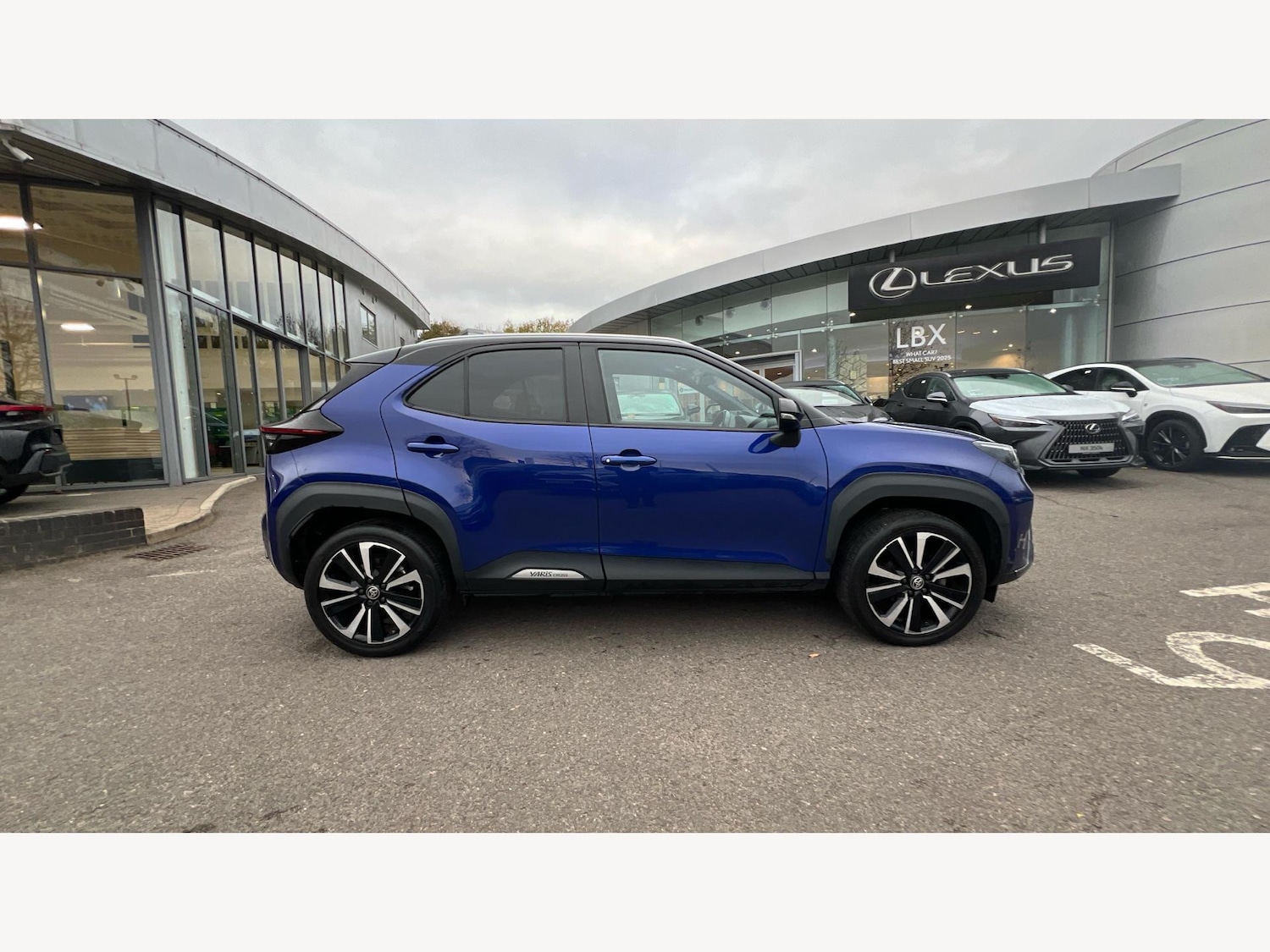 Used Toyota Yaris Cross 2022 for sale - 76666878: Photo 18