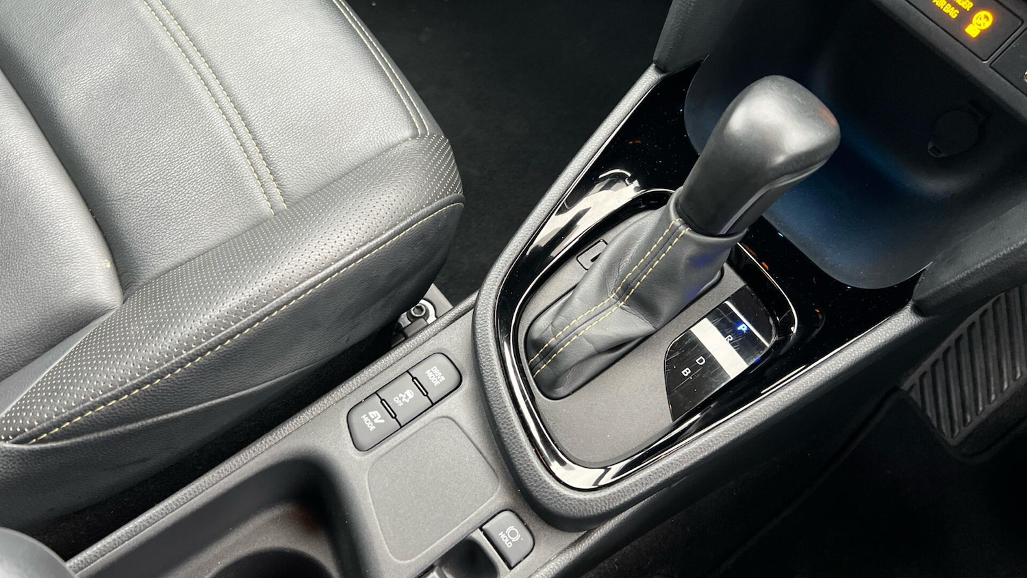 Used Toyota Yaris Cross 2022 for sale - 76666878: Photo 39