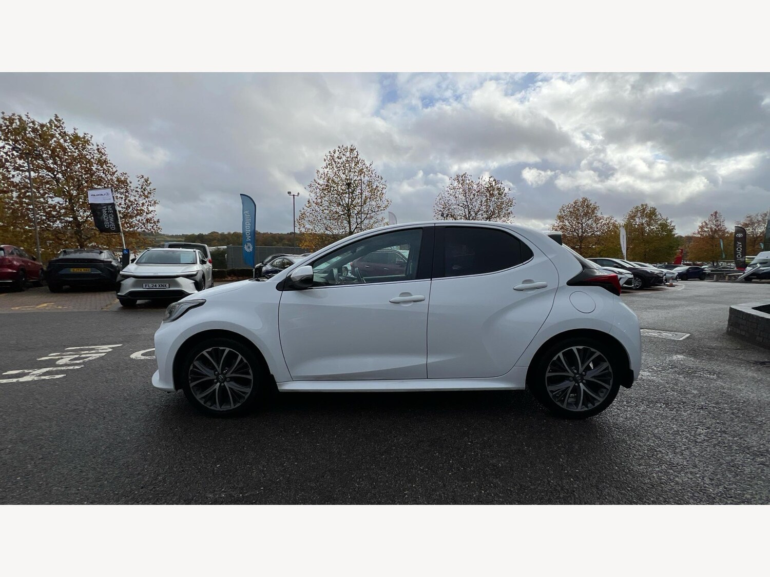 Used Toyota Yaris 2022 for sale - 77073961: Photo 19