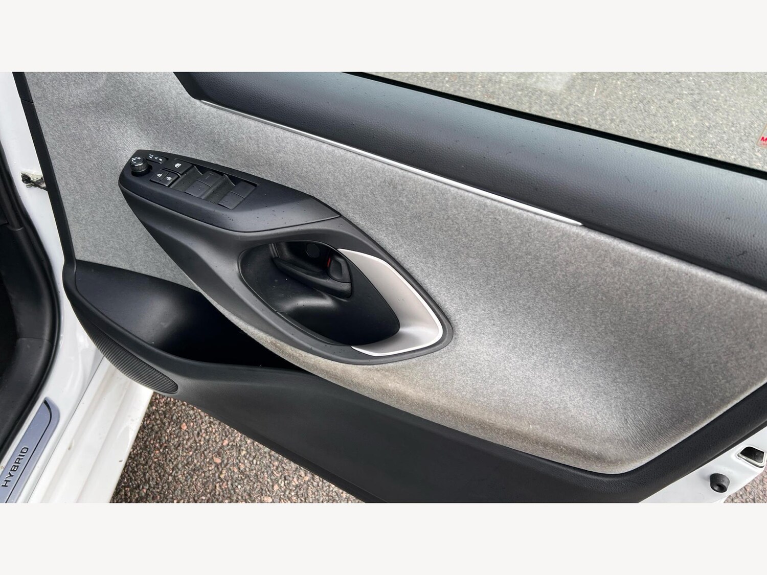 Used Toyota Yaris 2022 for sale - 77073961: Photo 32