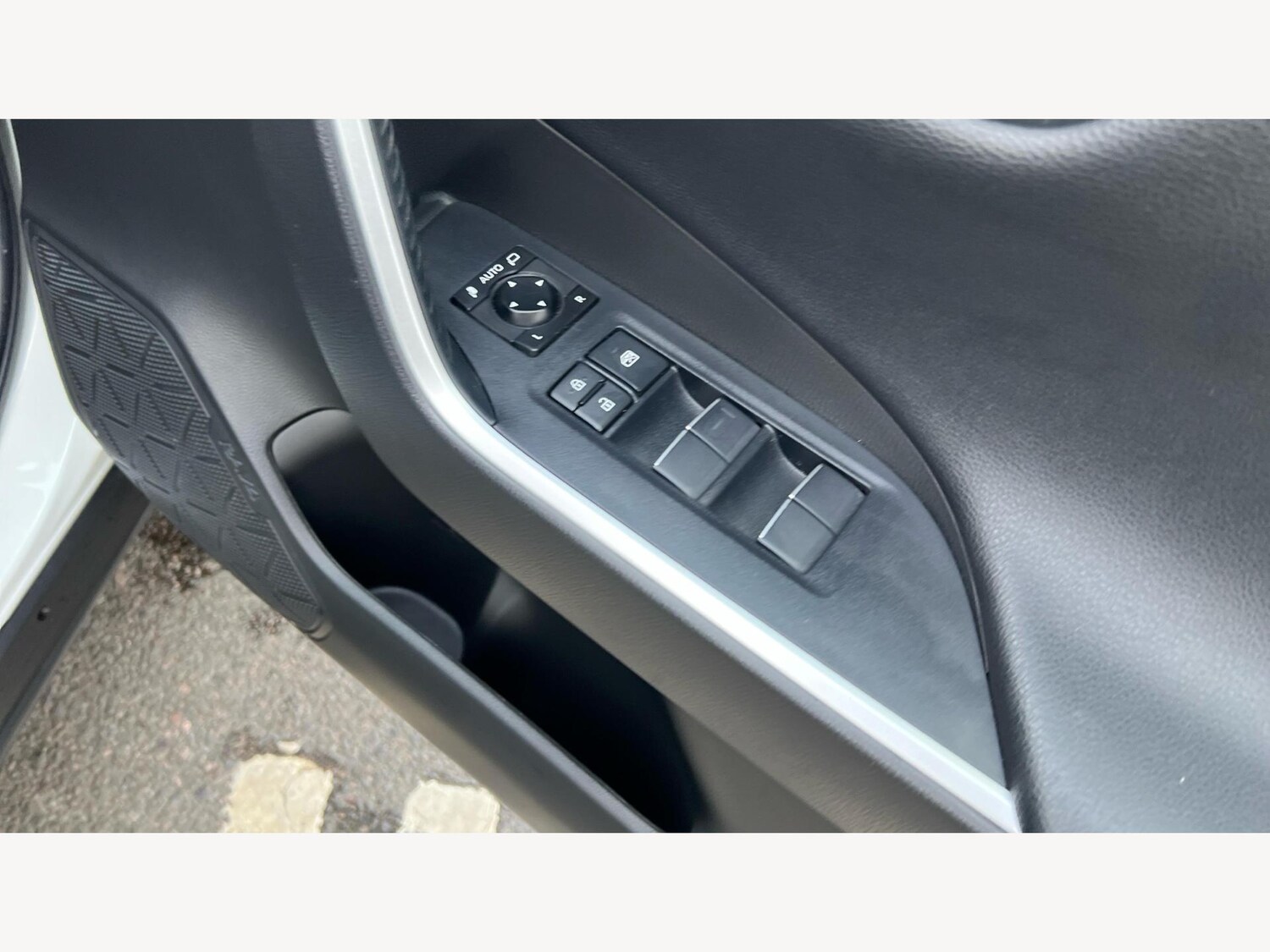 Used Toyota RAV4 for sale - 77279951: Photo 30