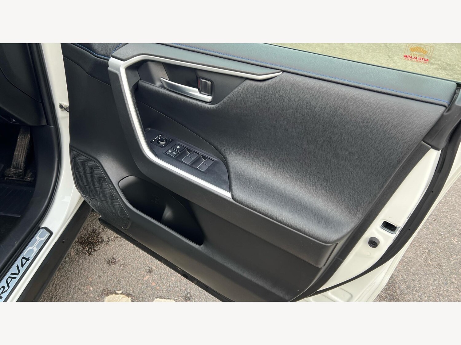 Used Toyota RAV4 for sale - 77279951: Photo 31