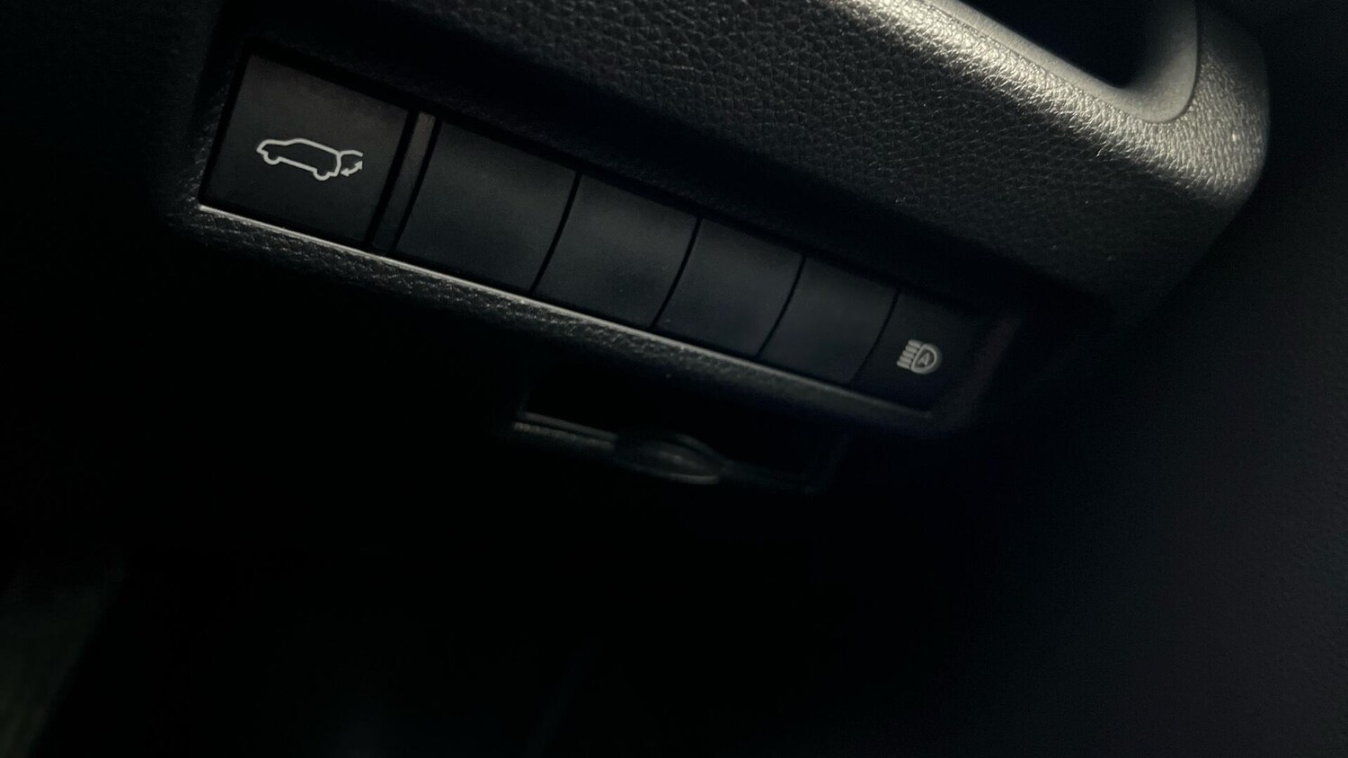 Used Toyota RAV4 for sale - 77279951: Photo 45