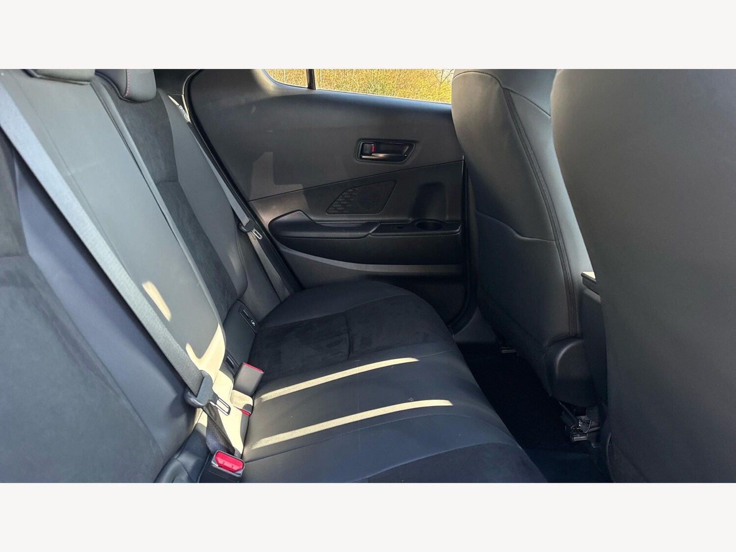 Used Toyota C-HR for sale - 78007902: Photo 14