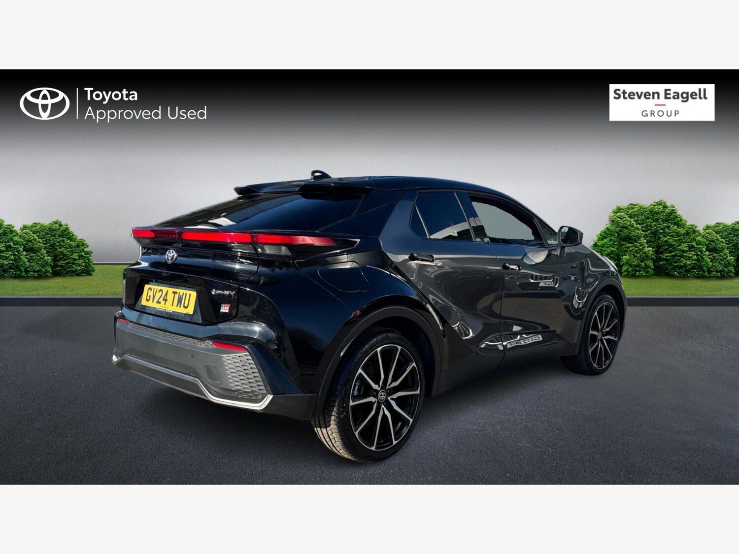Used Toyota C-HR for sale - 78007902: Photo 2