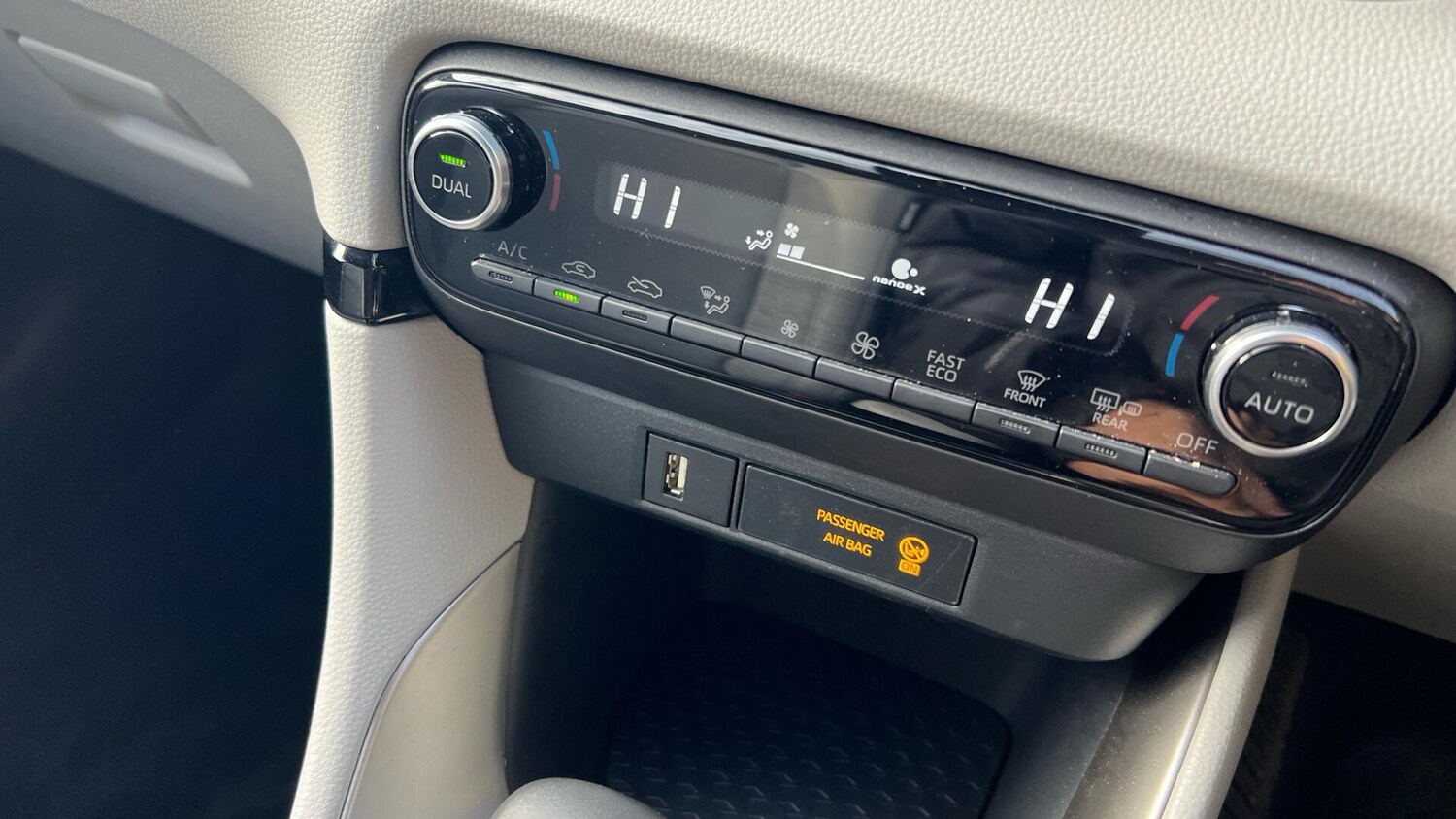 Used Toyota Yaris for sale - 77074379: Photo 36