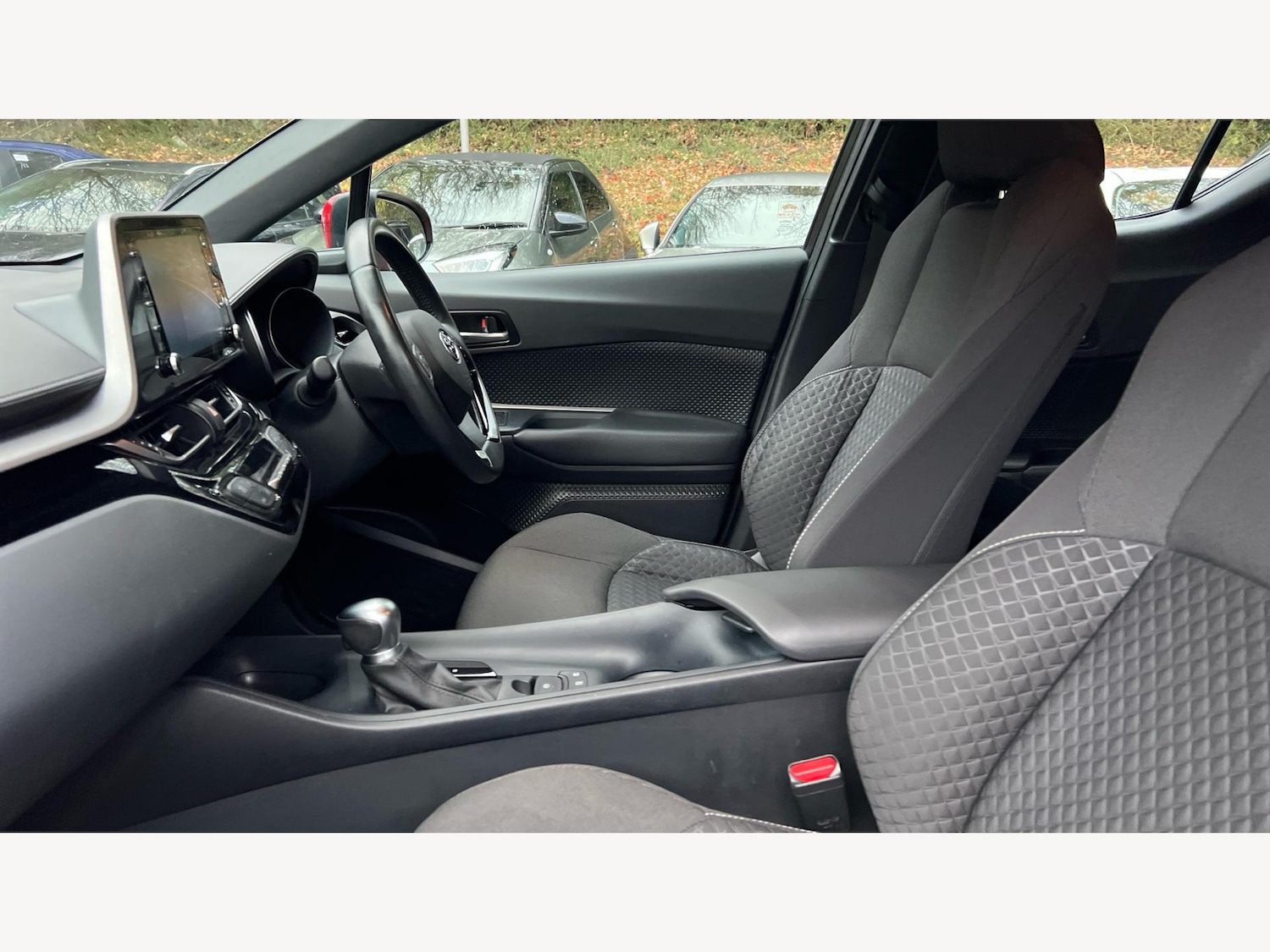 Used Toyota C-HR 2022 for sale - 76667498: Photo 12