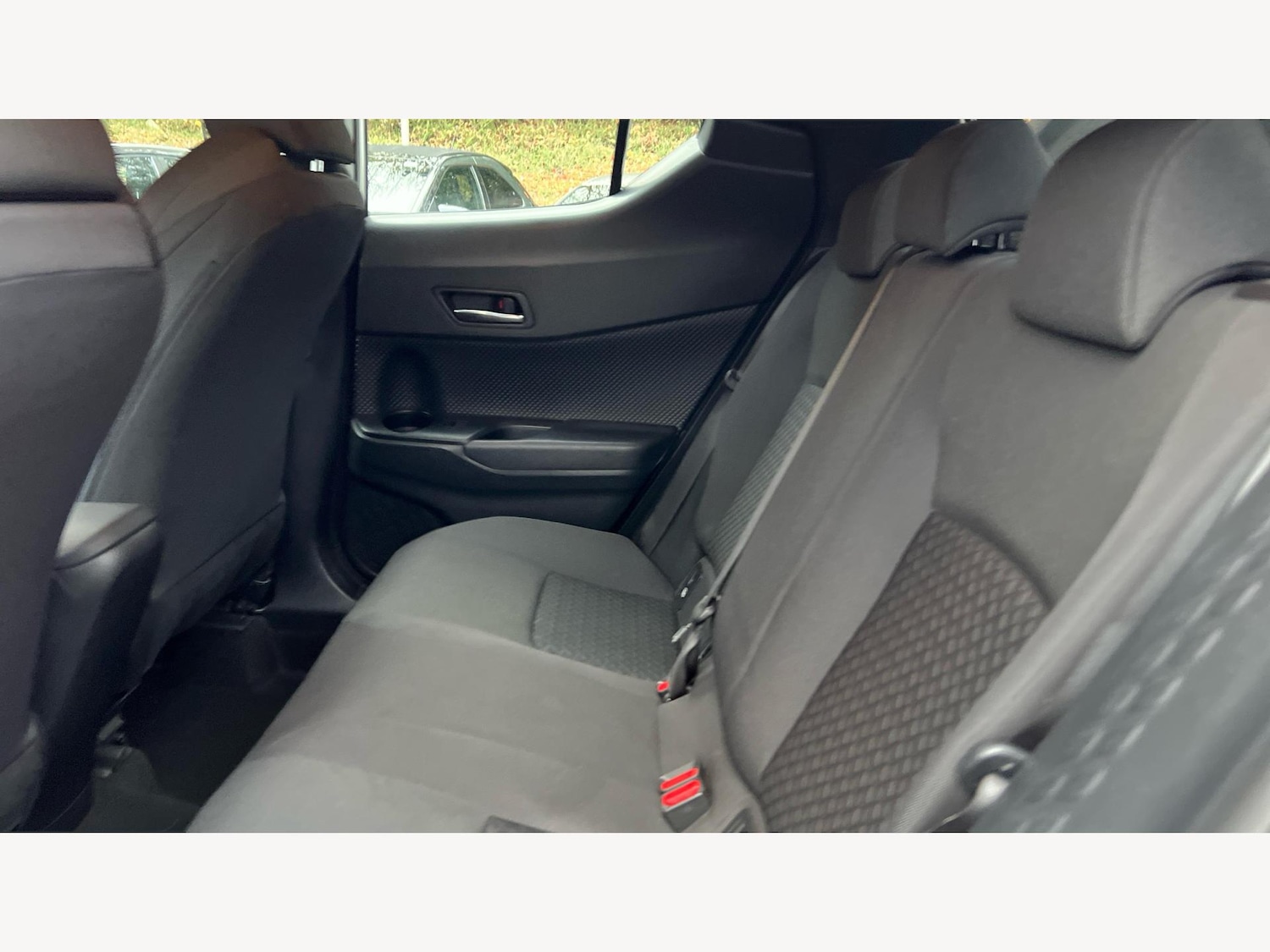 Used Toyota C-HR 2022 for sale - 76667498: Photo 15