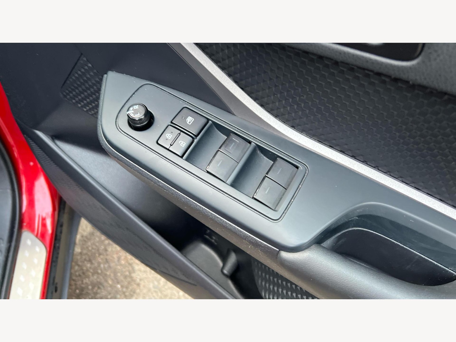 Used Toyota C-HR 2022 for sale - 76667498: Photo 30