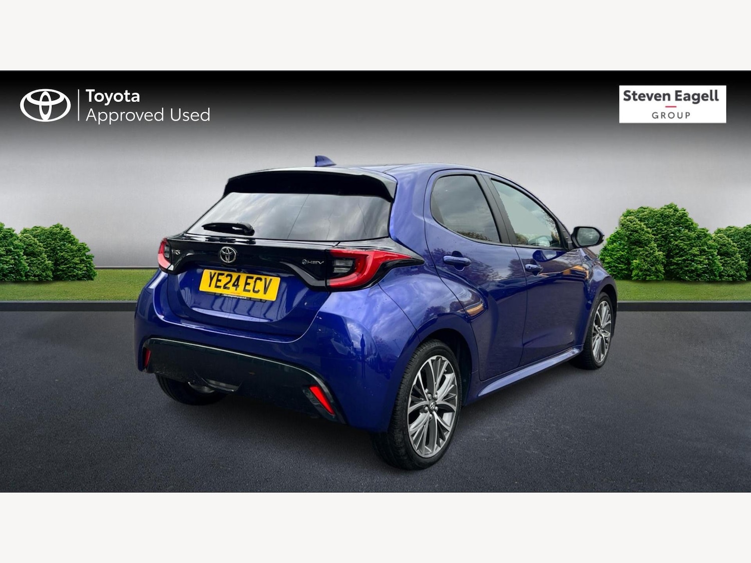 Used Toyota Yaris 2024 for sale - 77074842: Photo 2