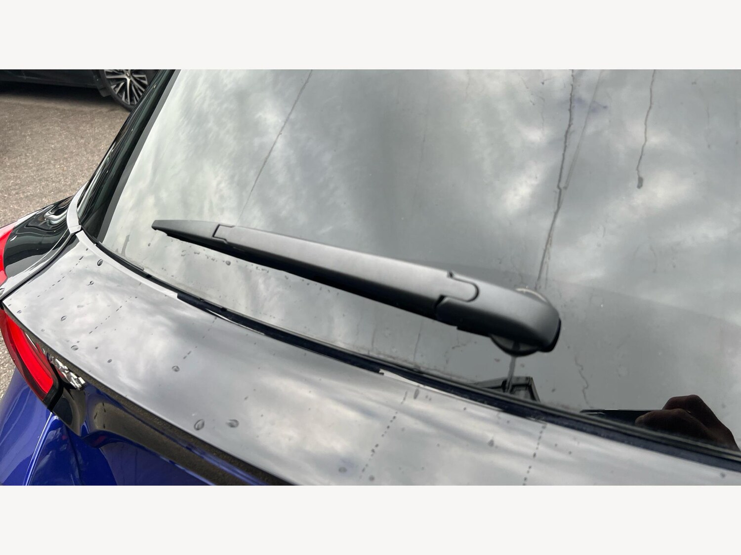 Used Toyota Yaris 2024 for sale - 77074842: Photo 25