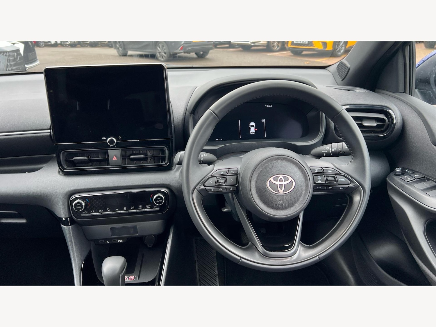 Used Toyota Yaris 2024 for sale - 77074842: Photo 8
