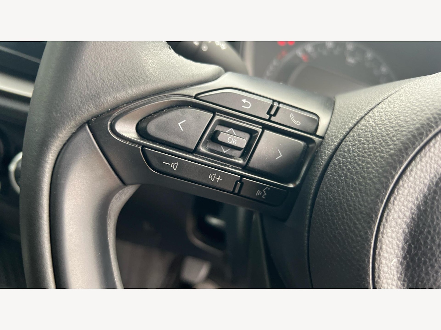 Used Toyota Aygo X 2022 for sale - 76060810: Photo 38