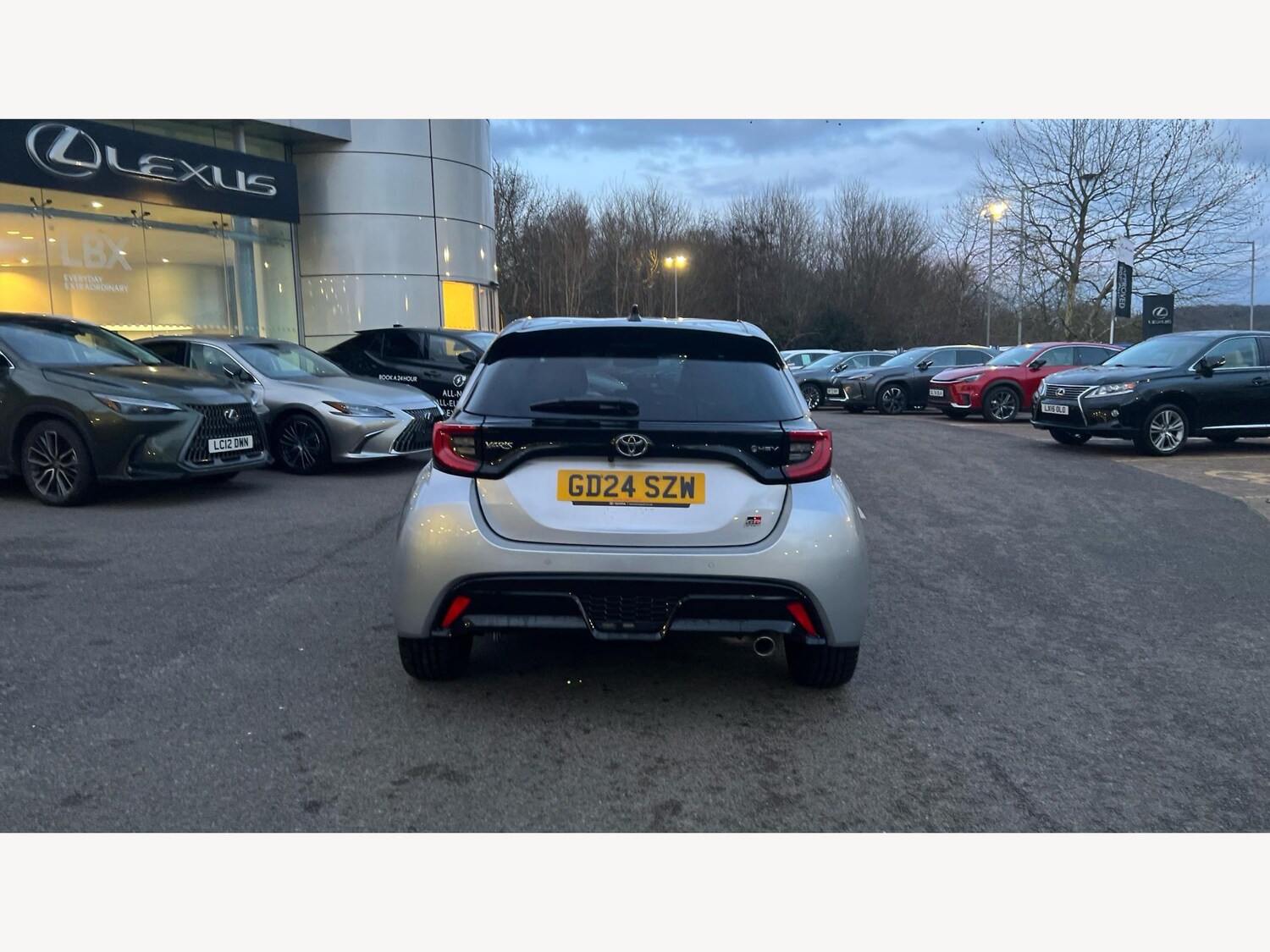 Used Toyota Yaris 2024 for sale - 77074151: Photo 21