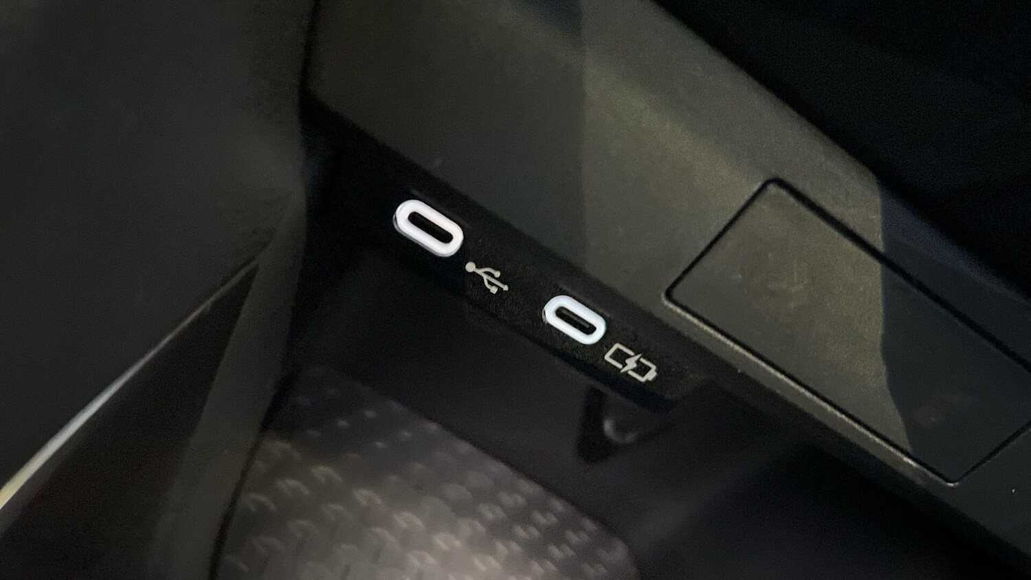 Used Toyota Yaris 2024 for sale - 77074151: Photo 35