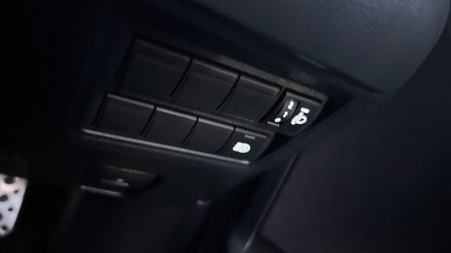 Used Toyota Yaris 2024 for sale - 77074151: Photo 40