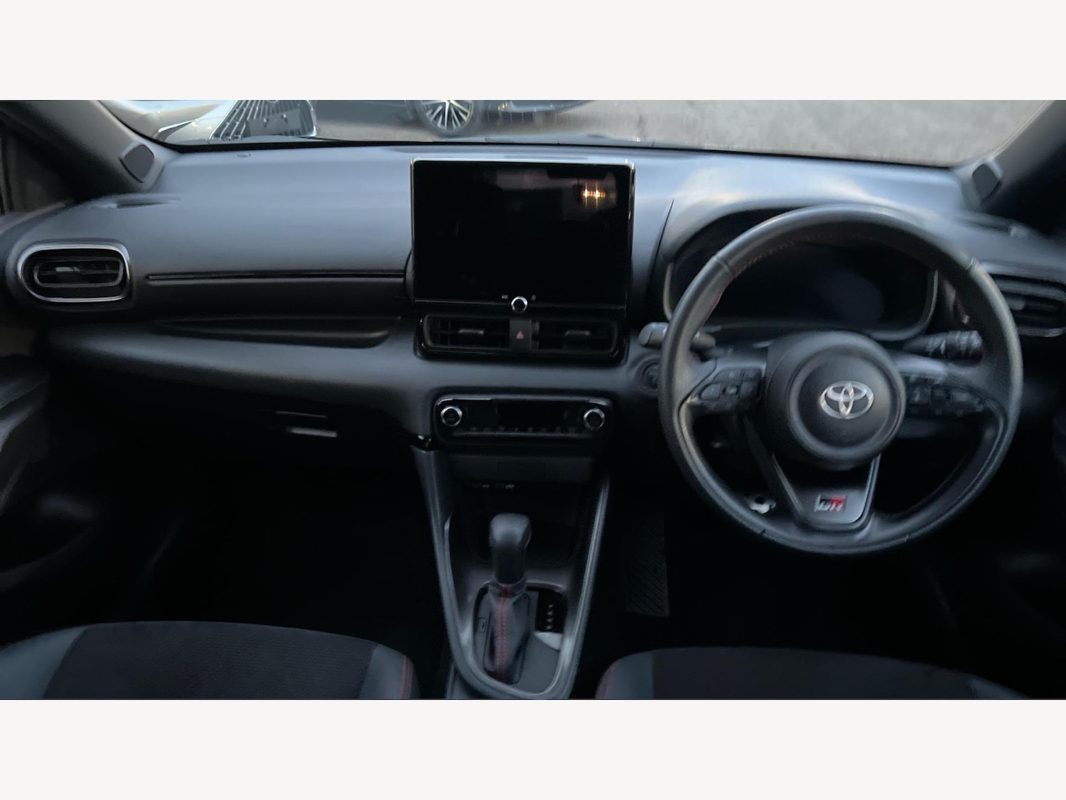 Used Toyota Yaris 2024 for sale - 77074151: Photo 7