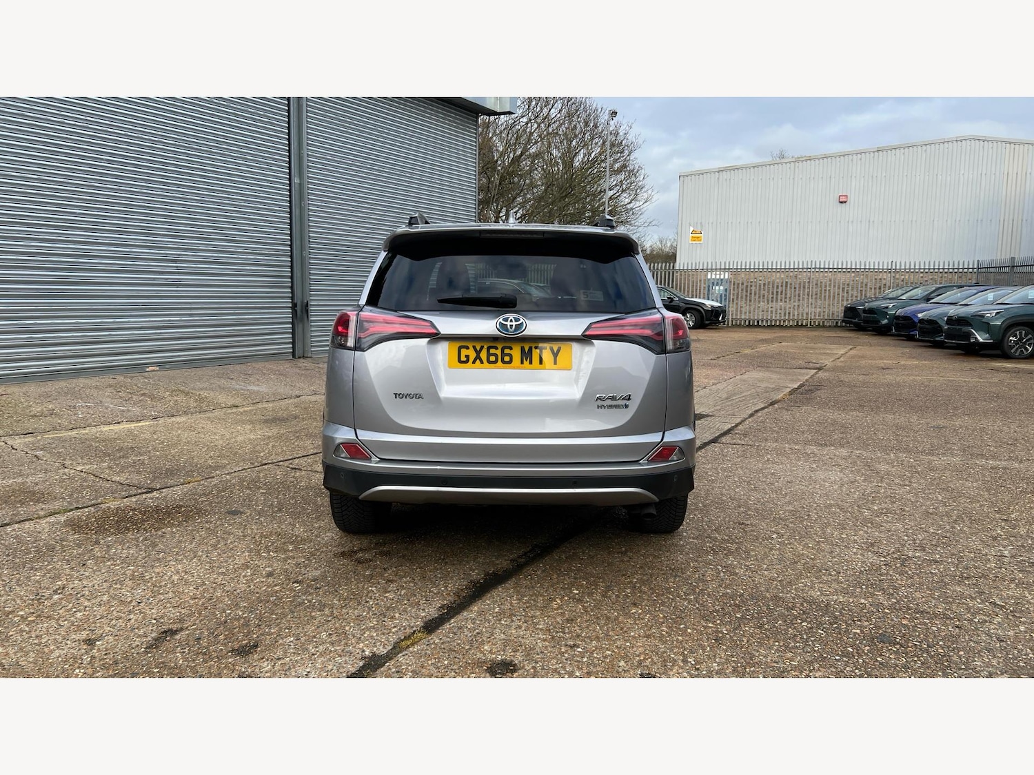 Used Toyota RAV4 2016 for sale - 77344619: Photo 21