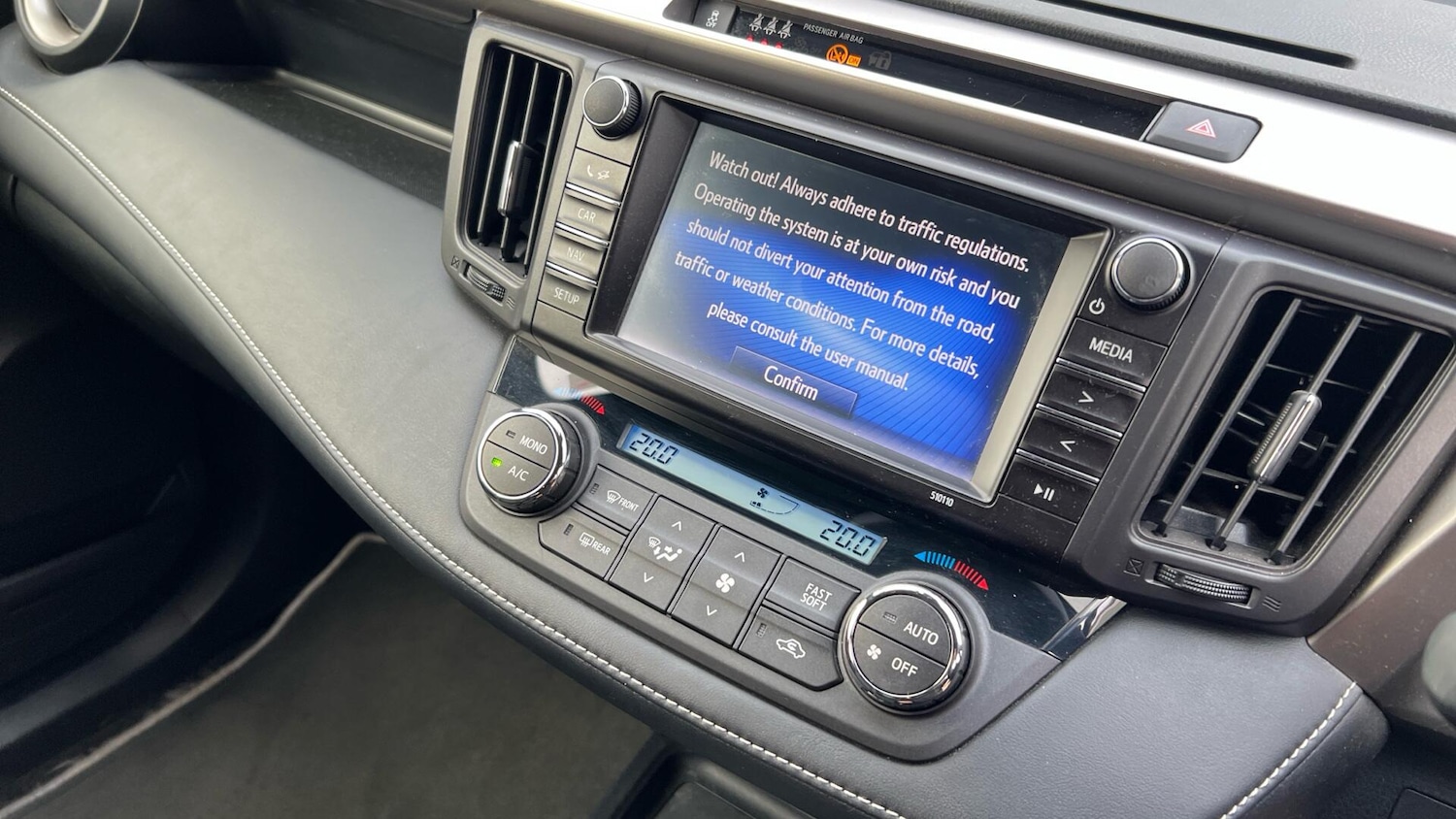 Used Toyota RAV4 2016 for sale - 77344619: Photo 39