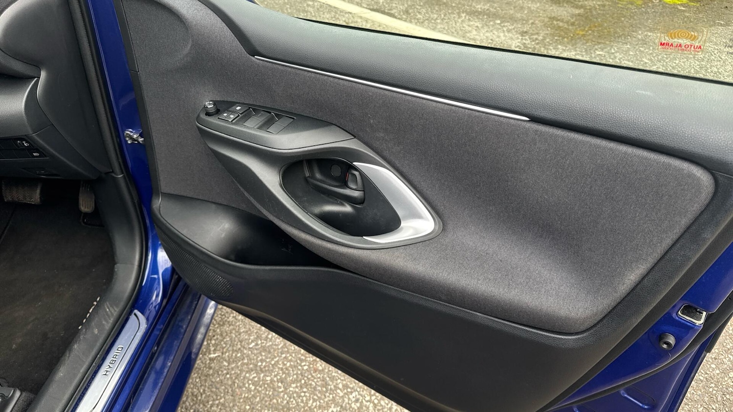 Used Toyota Yaris for sale - 77926006: Photo 32