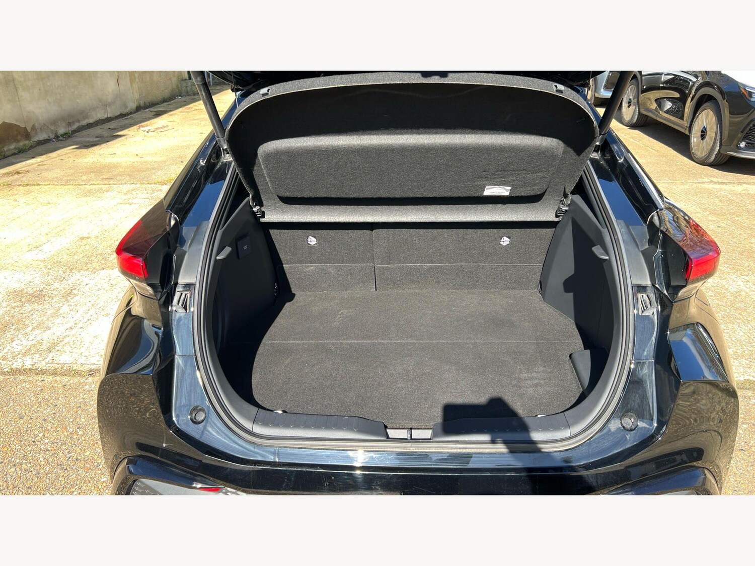 Used Toyota C-HR for sale - 78215006: Photo 16