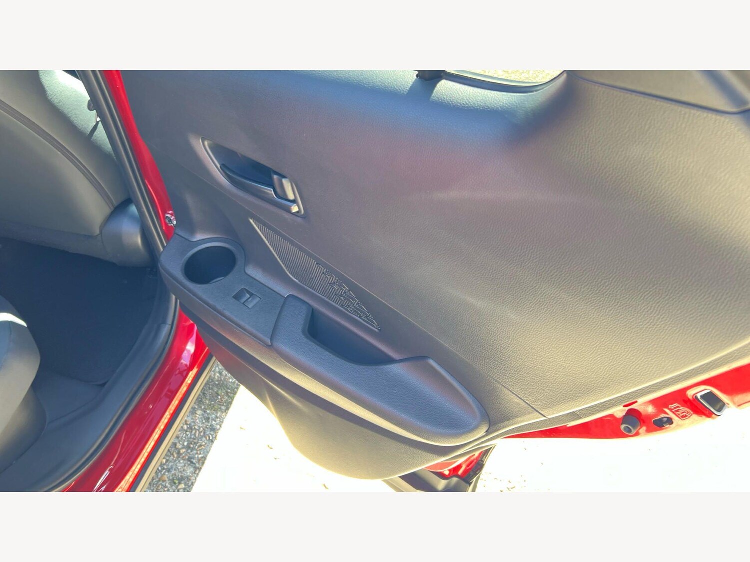 Used Toyota C-HR for sale - 78215006: Photo 31