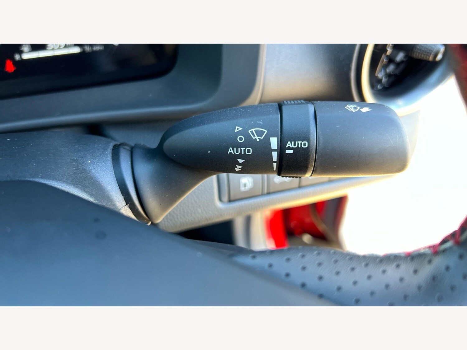 Used Toyota C-HR for sale - 78215006: Photo 40