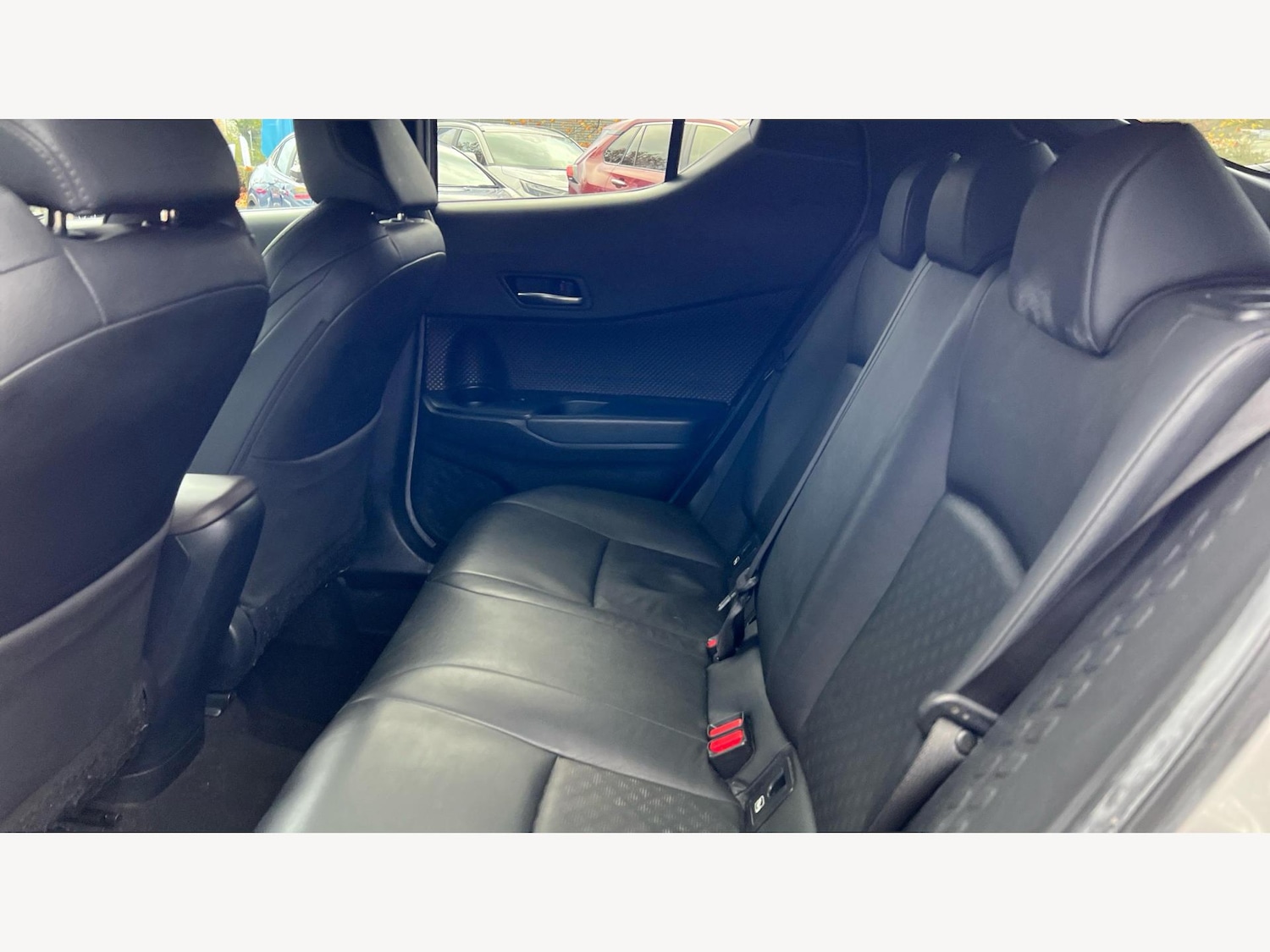 Used Toyota C-HR 2018 for sale - 77040389: Photo 15