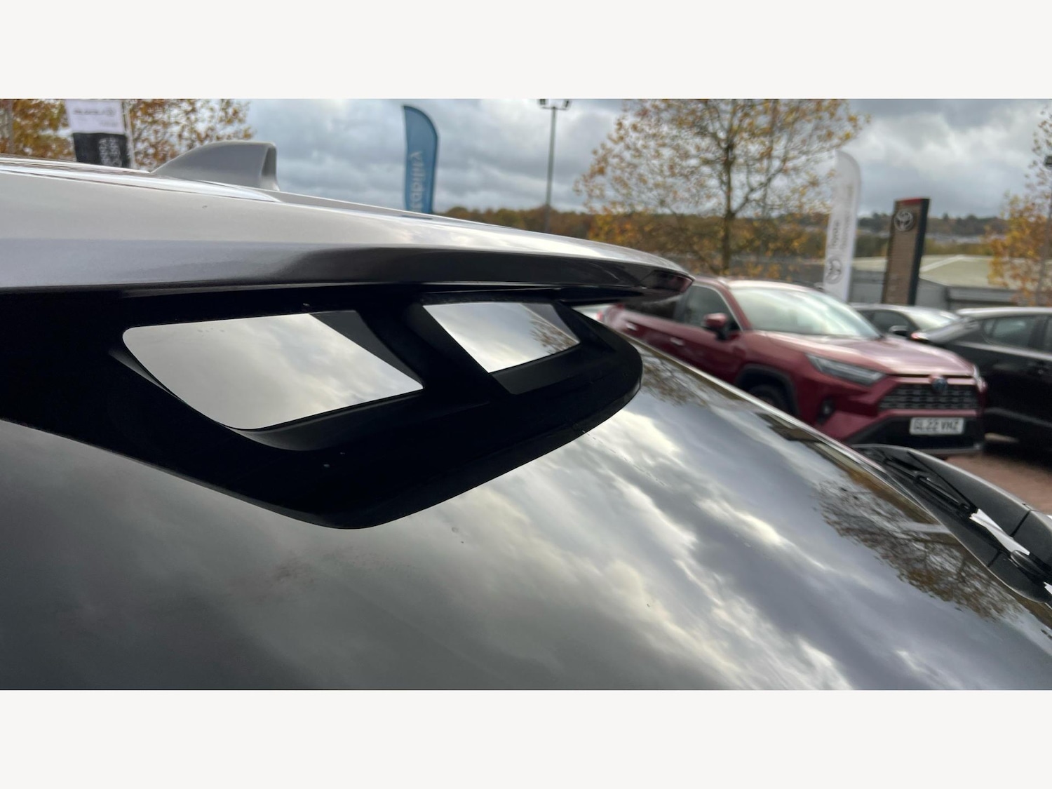 Used Toyota C-HR 2018 for sale - 77040389: Photo 24