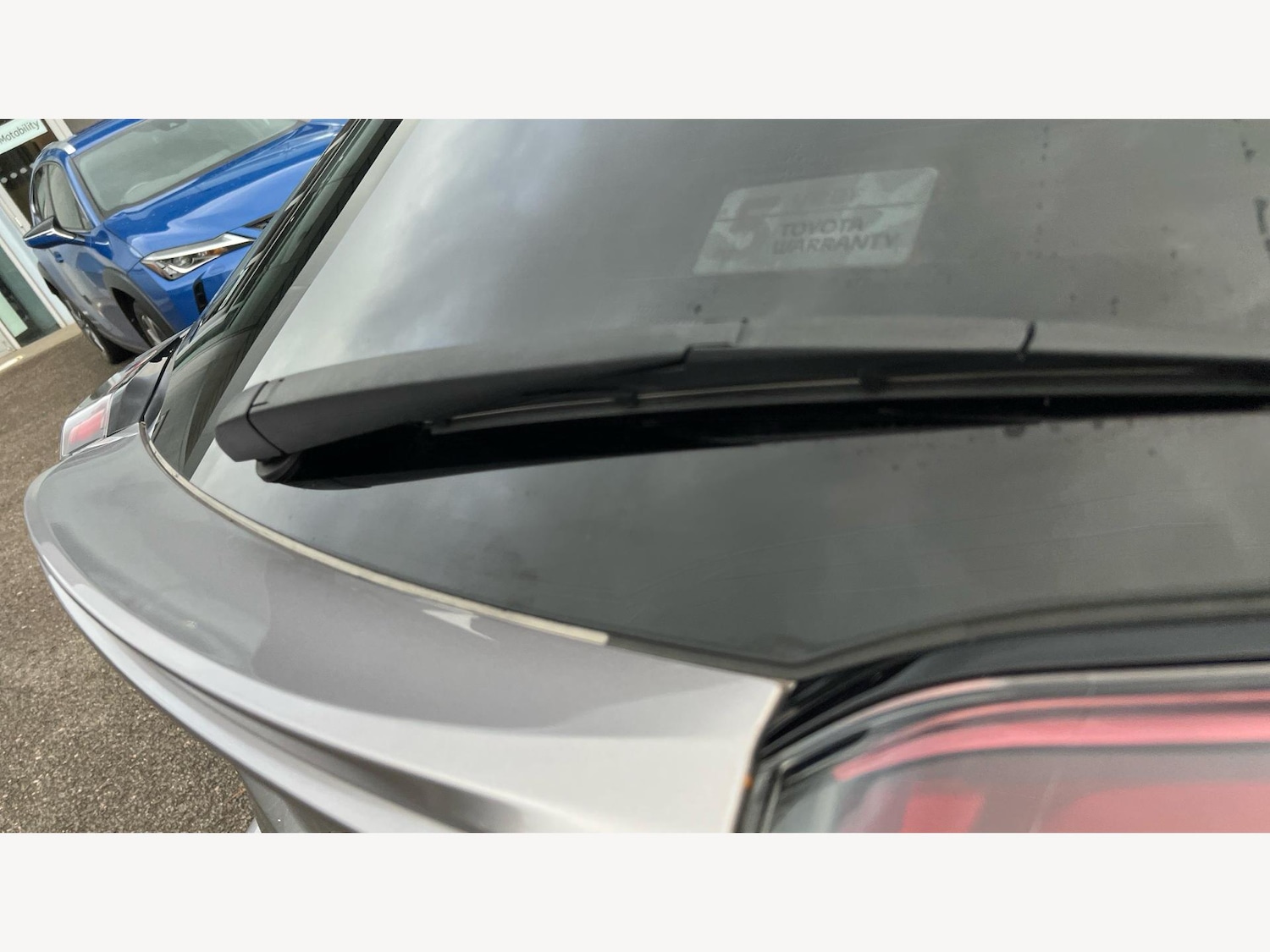 Used Toyota C-HR 2018 for sale - 77040389: Photo 25