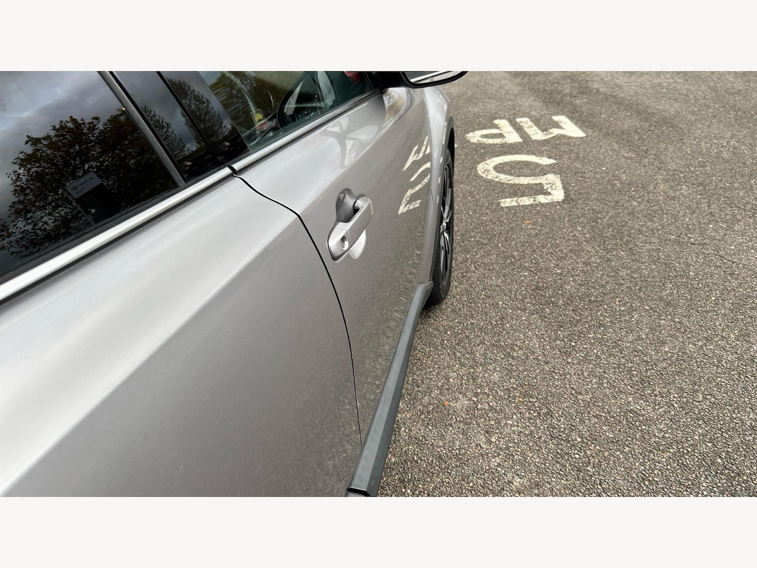 Used Toyota C-HR 2018 for sale - 77040389: Photo 27