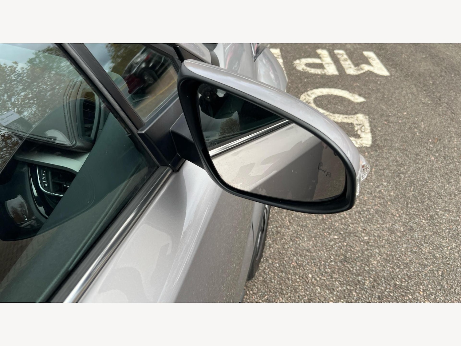 Used Toyota C-HR 2018 for sale - 77040389: Photo 28