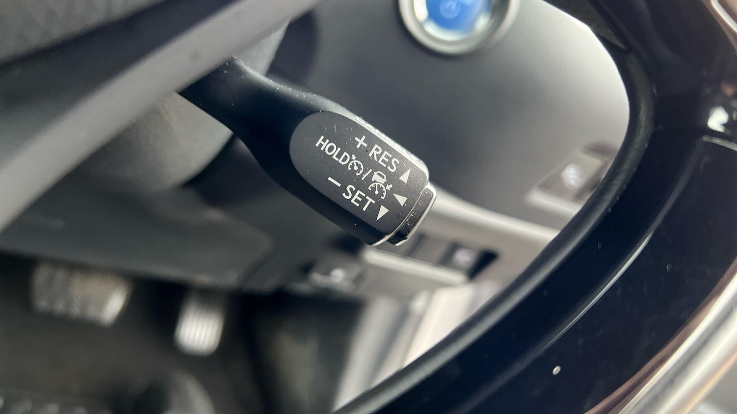 Used Toyota C-HR 2018 for sale - 77040389: Photo 41