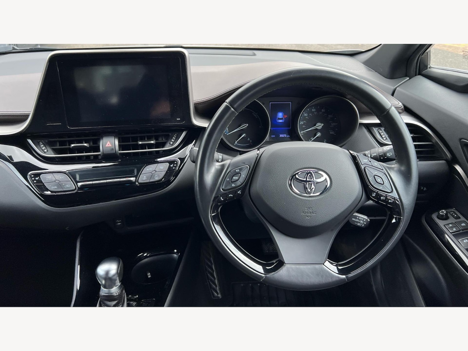 Used Toyota C-HR 2018 for sale - 77040389: Photo 8