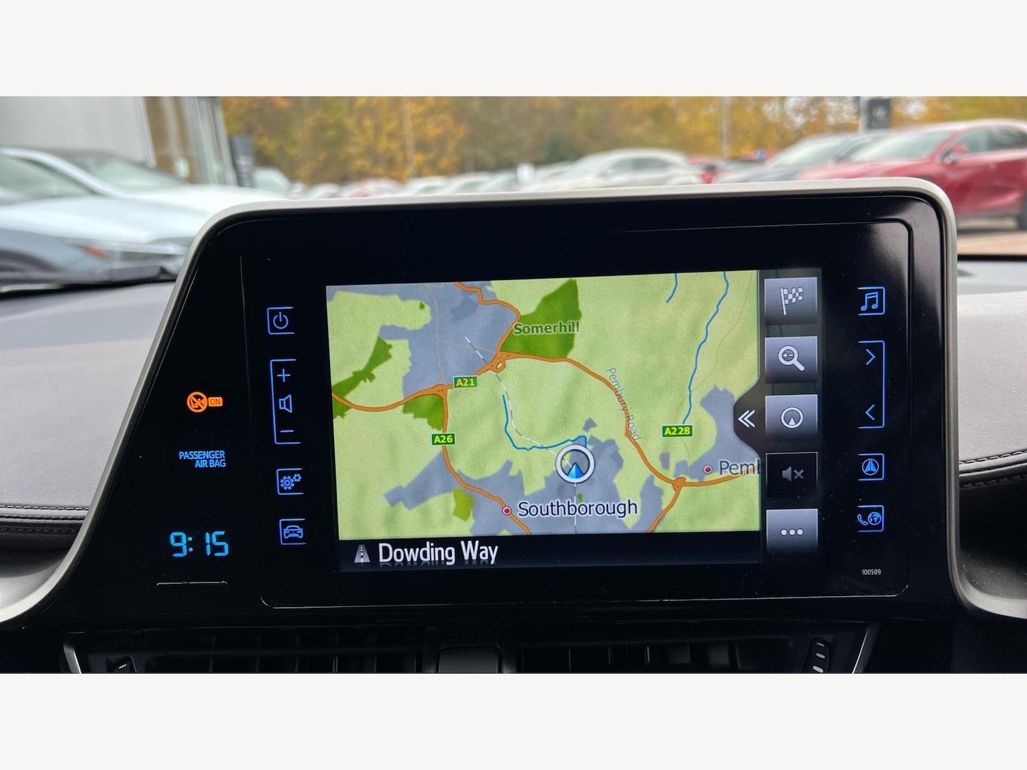 Used Toyota C-HR 2018 for sale - 77040389: Photo 9