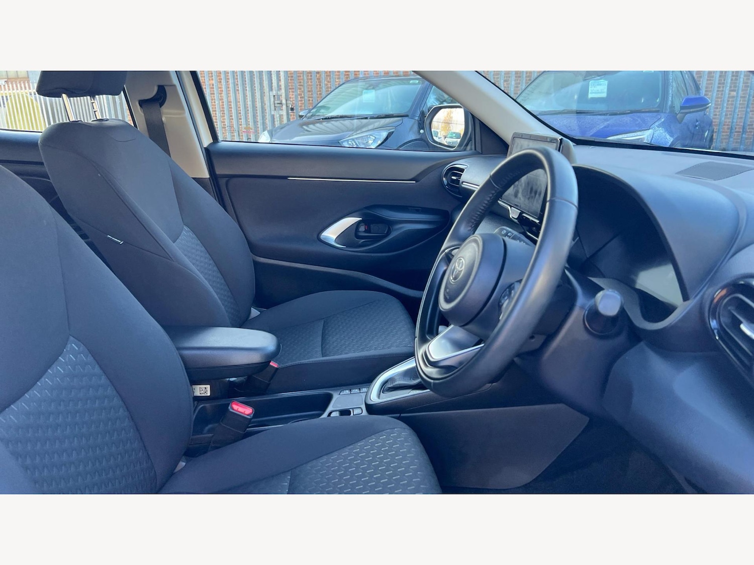 Used Toyota Yaris Cross for sale - 77229469: Photo 13