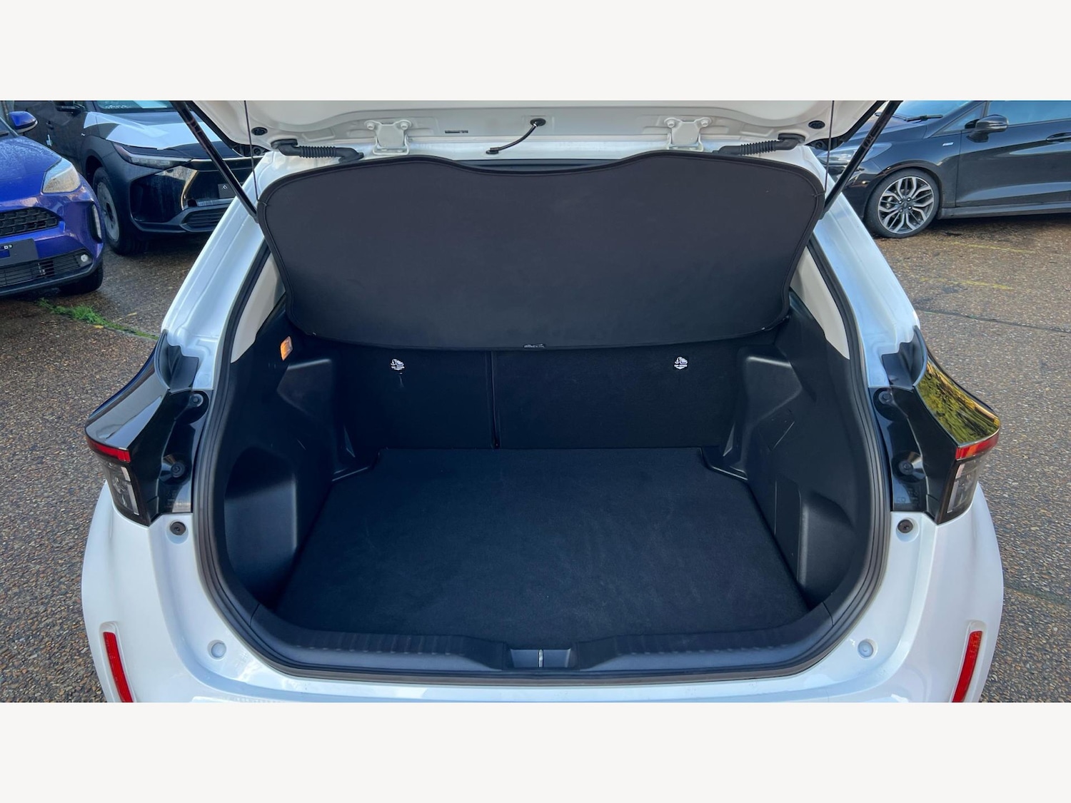 Used Toyota Yaris Cross for sale - 77229469: Photo 16