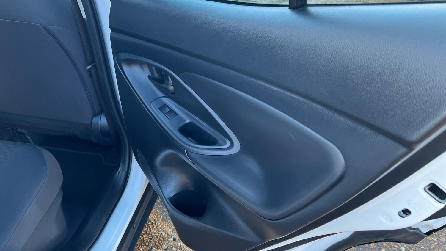 Used Toyota Yaris Cross for sale - 77229469: Photo 32