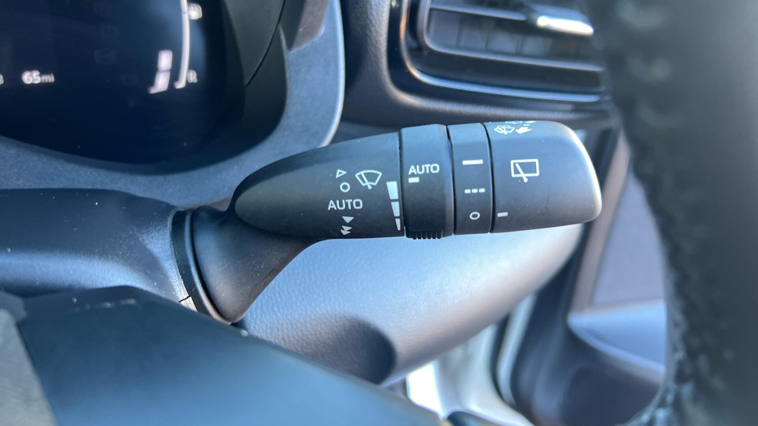 Used Toyota Yaris Cross for sale - 77229469: Photo 41