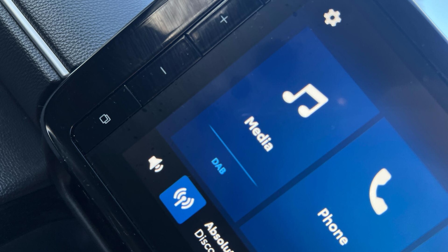 Used Toyota Yaris Cross for sale - 77229469: Photo 44