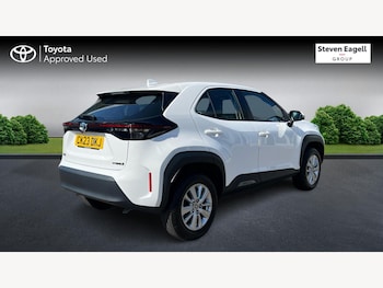 Used Toyota Yaris Cross 2023 for sale - 79317187: Photo