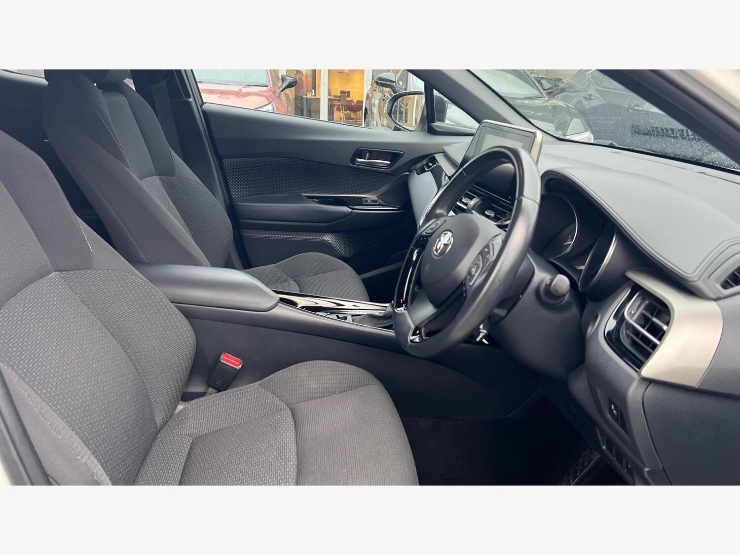 Used Toyota C-HR 2019 for sale - 77074630: Photo 13