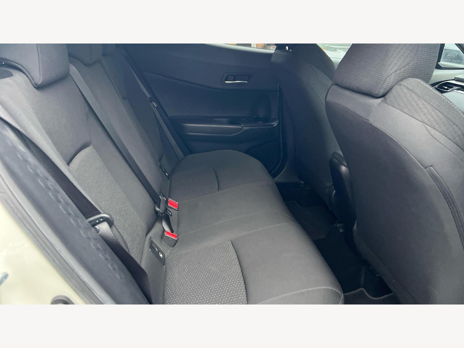 Used Toyota C-HR 2019 for sale - 77074630: Photo 14